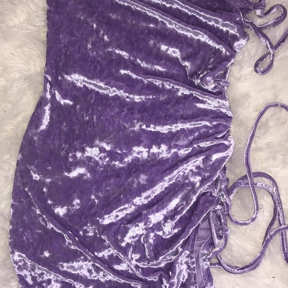 Beautiful sexy velour mini dress size small - Picture 3 of 16